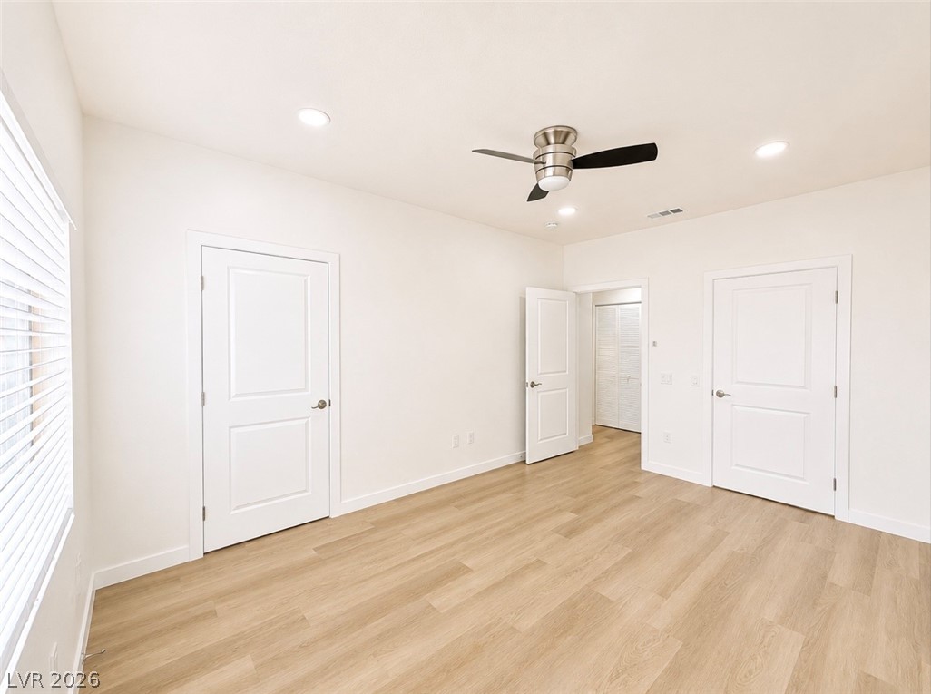 Photo 6 of 16, 5415 W Harmon Avenue #1017