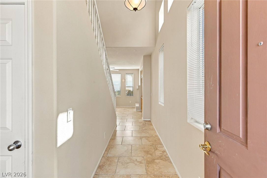 Photo 3 of 6127 W Levi Avenue