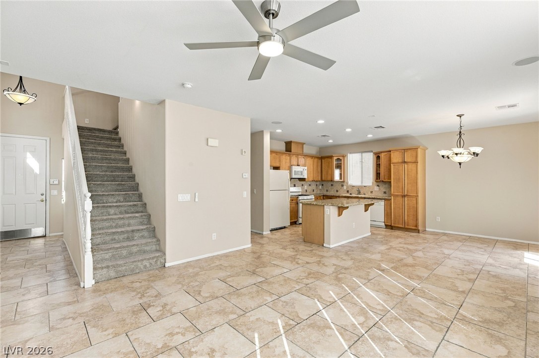 Photo 7 of 37, 6127 W Levi Avenue