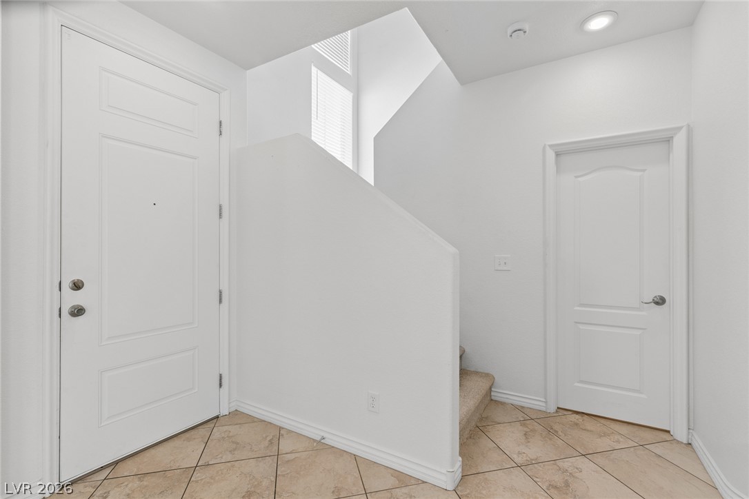 Photo 5 of 9719 Aleutian Street