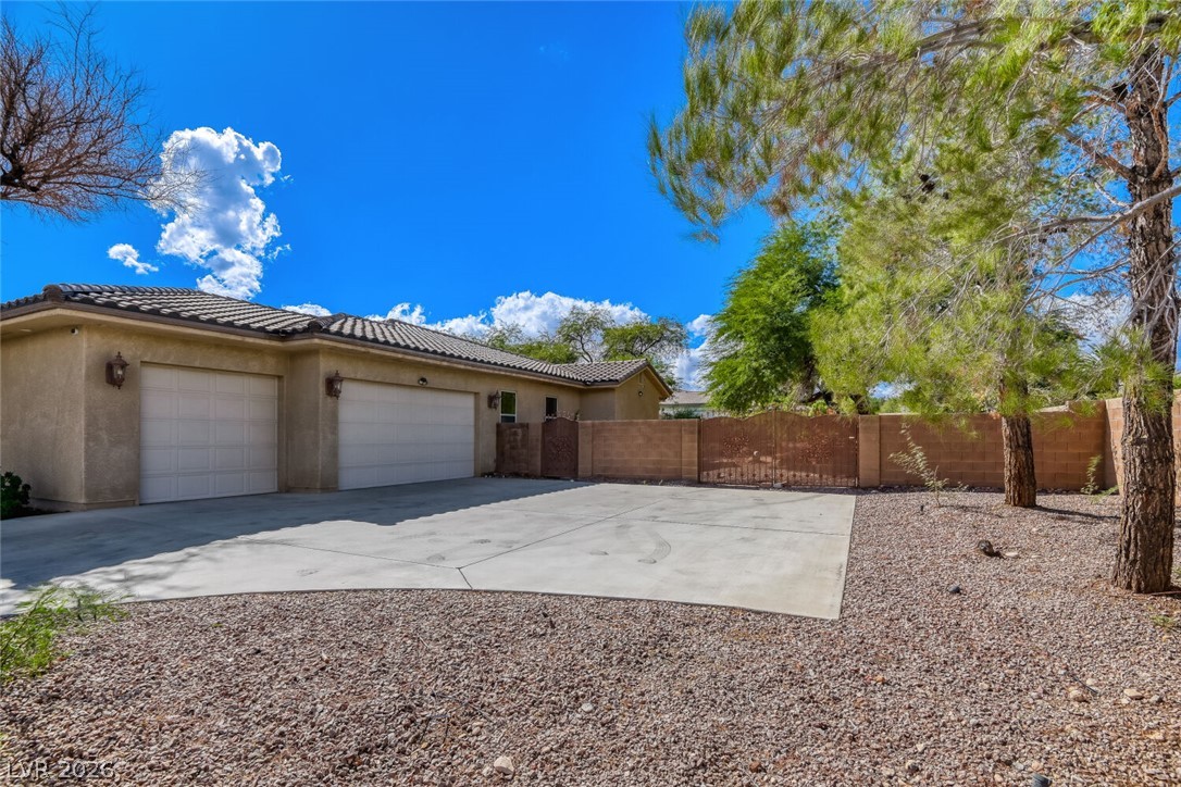 Photo 4 of 7285 Tara Avenue