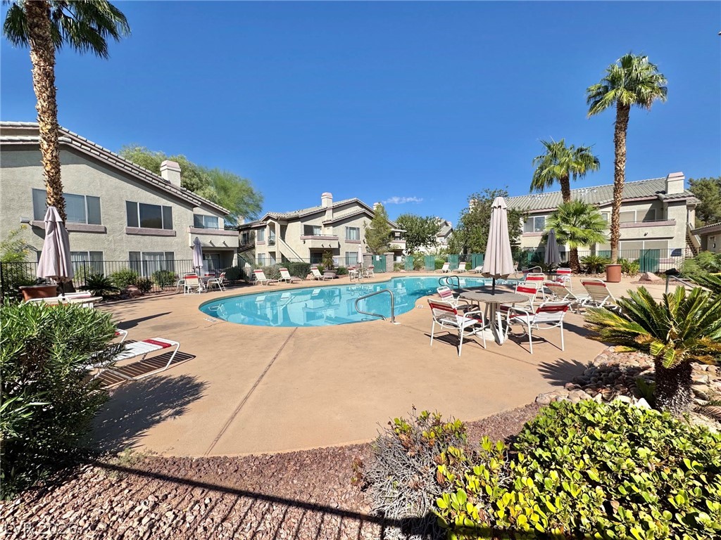 Photo 4 of 5710 E Tropicana Avenue #1065