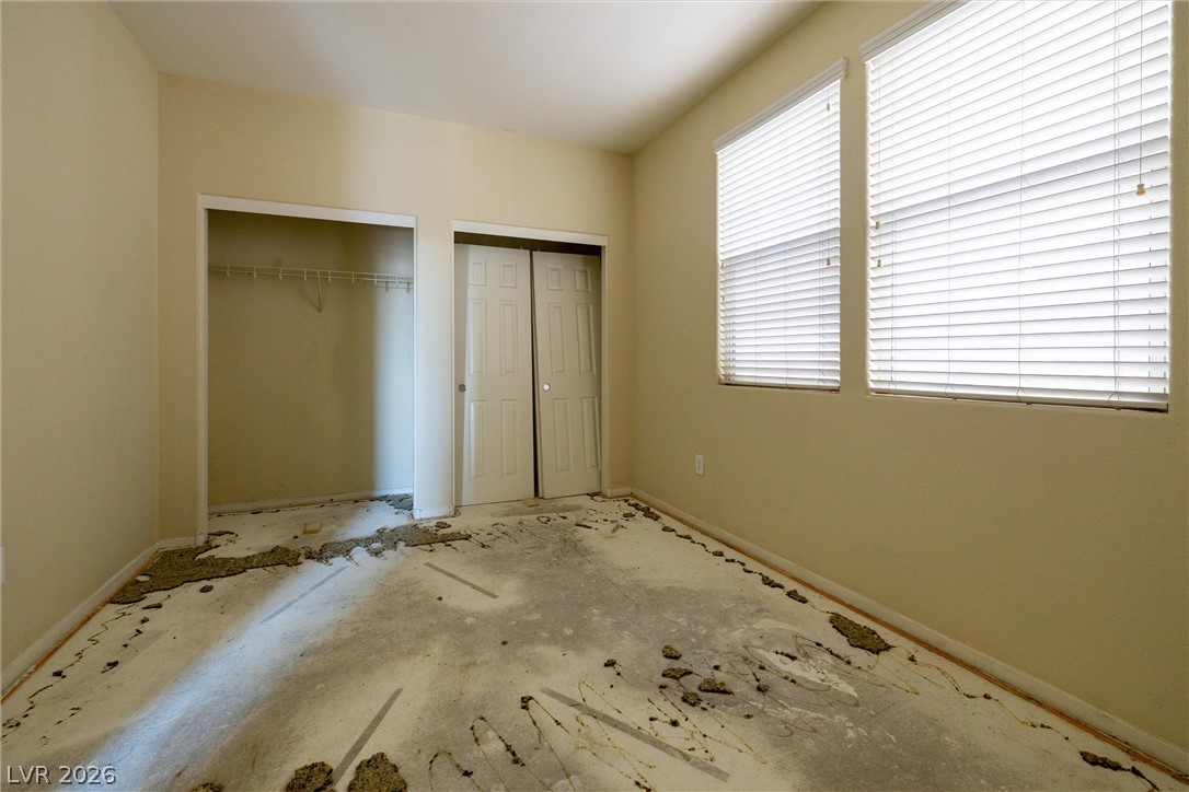 Photo 8 of 16, 4017 Cherokee Rose Avenue
