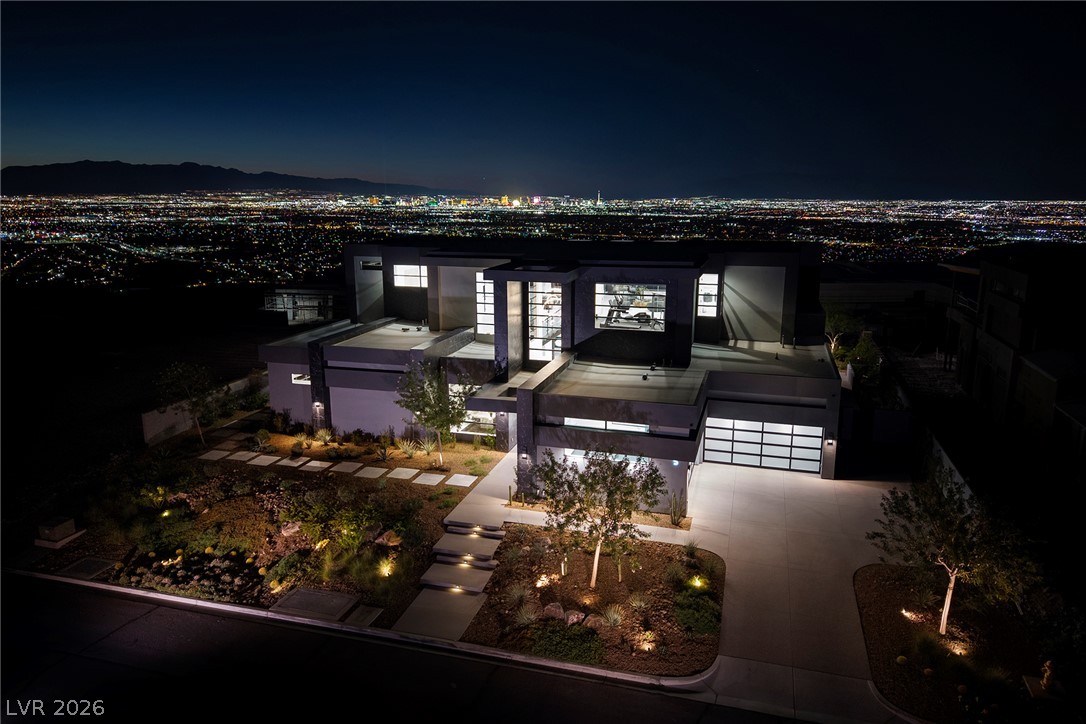 5 Sunset Strip, Henderson