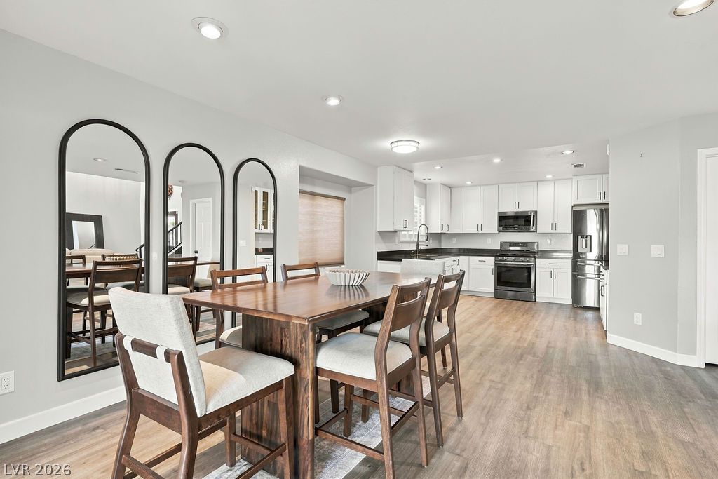 Photo 9 of 48, 8620 Panuco Way