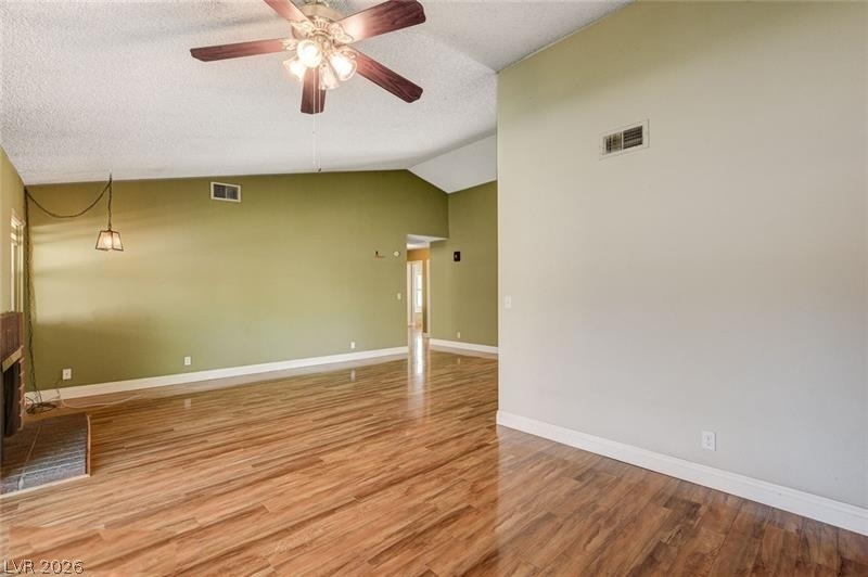 Photo 18 of 42, 6616 Treadway Lane