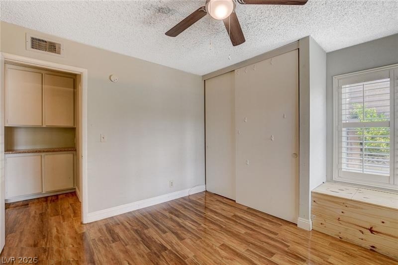 Photo 33 of 42, 6616 Treadway Lane