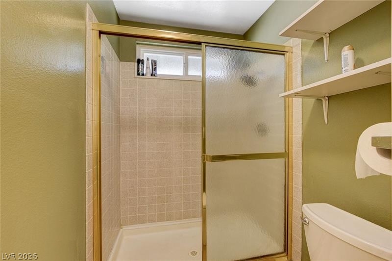 Photo 25 of 42, 6616 Treadway Lane