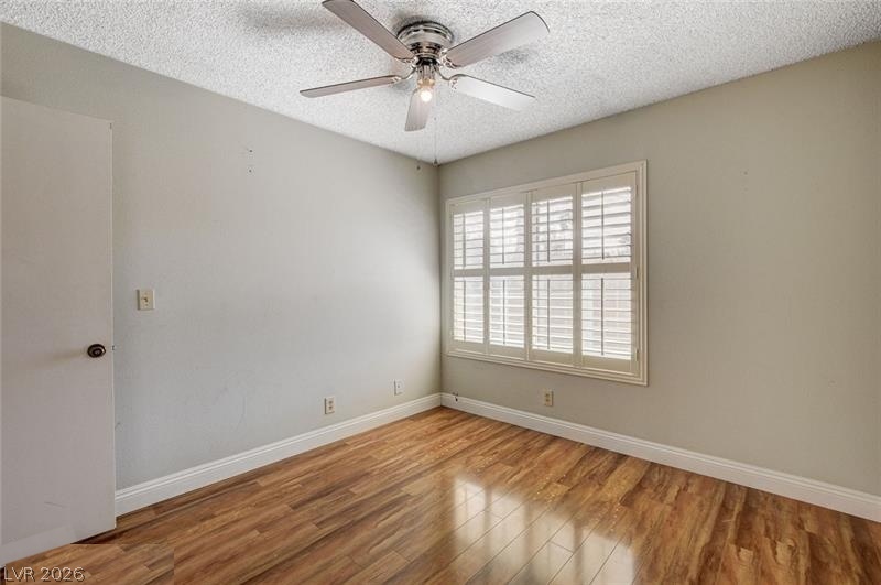 Photo 27 of 42, 6616 Treadway Lane