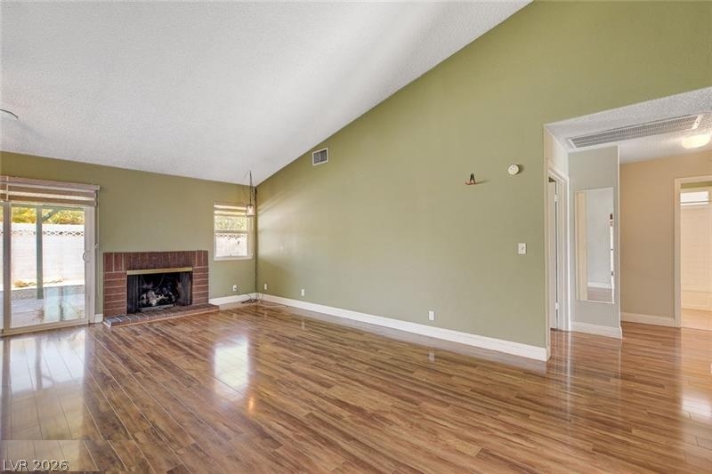Photo 4 of 6616 Treadway Lane