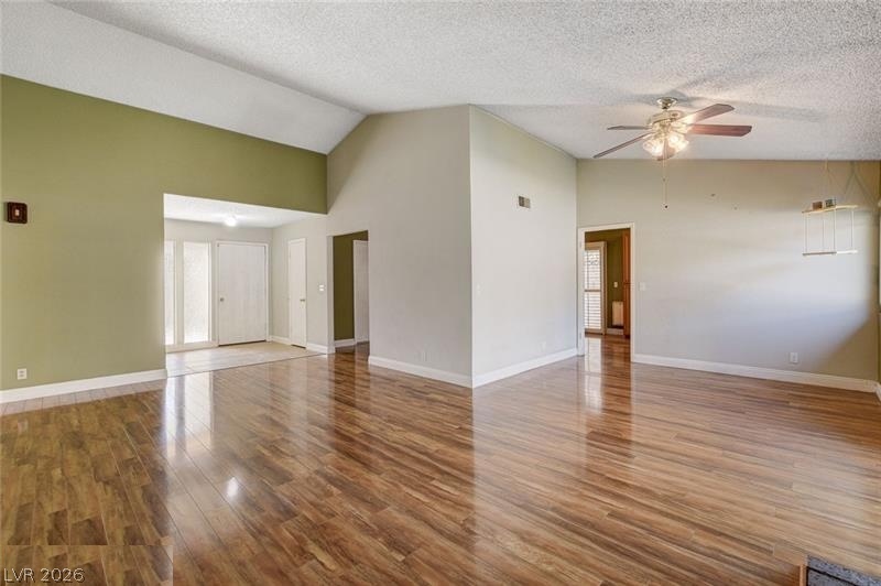 Photo 6 of 42, 6616 Treadway Lane
