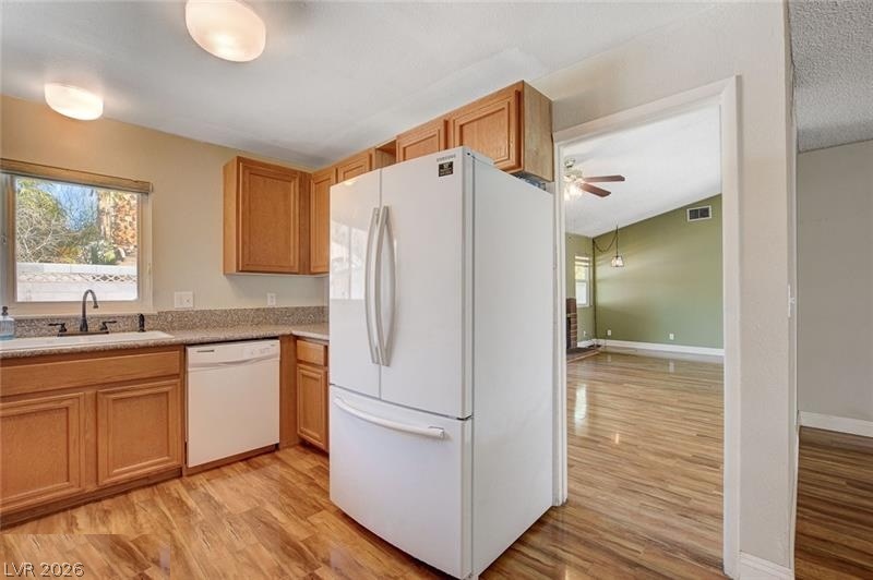 Photo 14 of 42, 6616 Treadway Lane