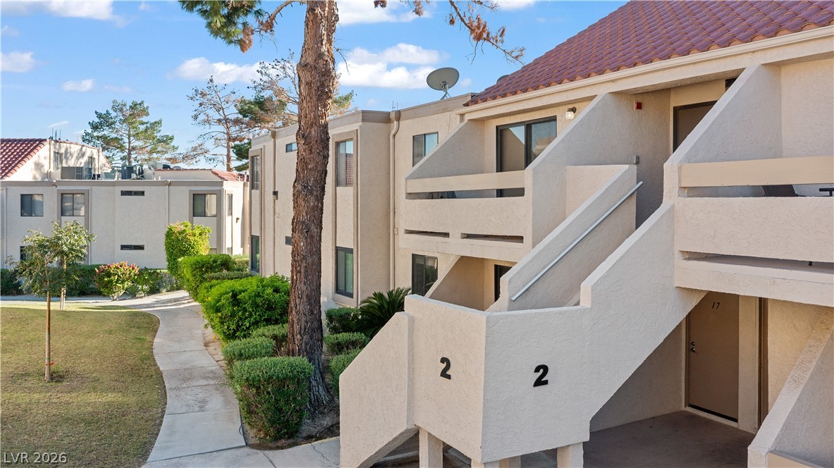 Photo 52 of 75, 3730 Desert Marina Drive #17