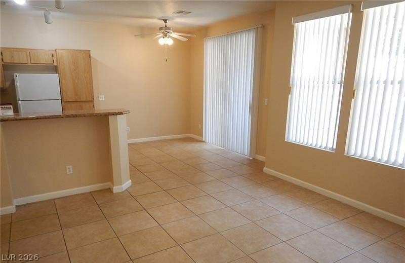 Photo 6 of 17, 251 S Green Valley Parkway #4414