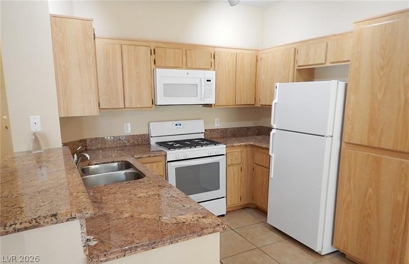 Photo 9 of 17, 251 S Green Valley Parkway #4414