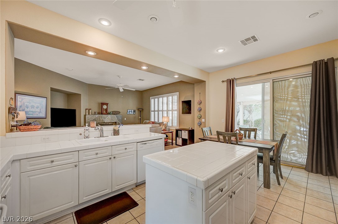Photo 16 of 49, 2970 Matese Drive