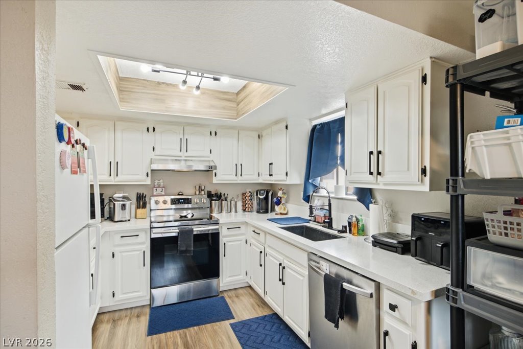 Photo 5 of 5099 Eldora Avenue #1
