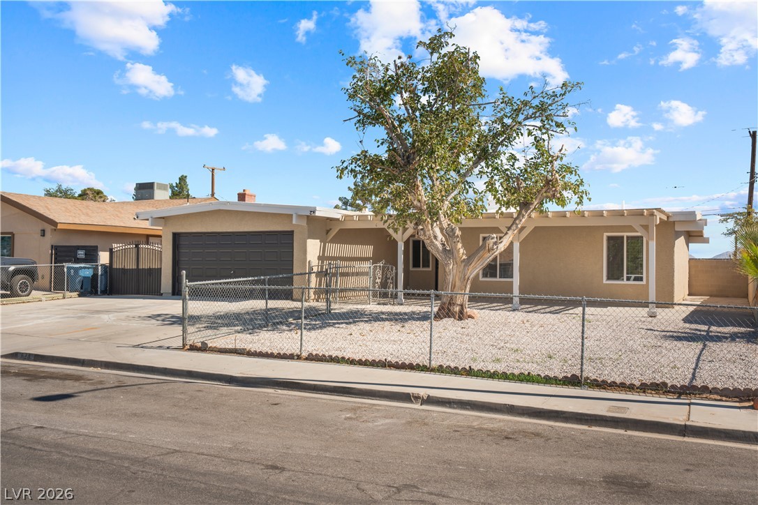 Photo 4 of 624 Donner Street