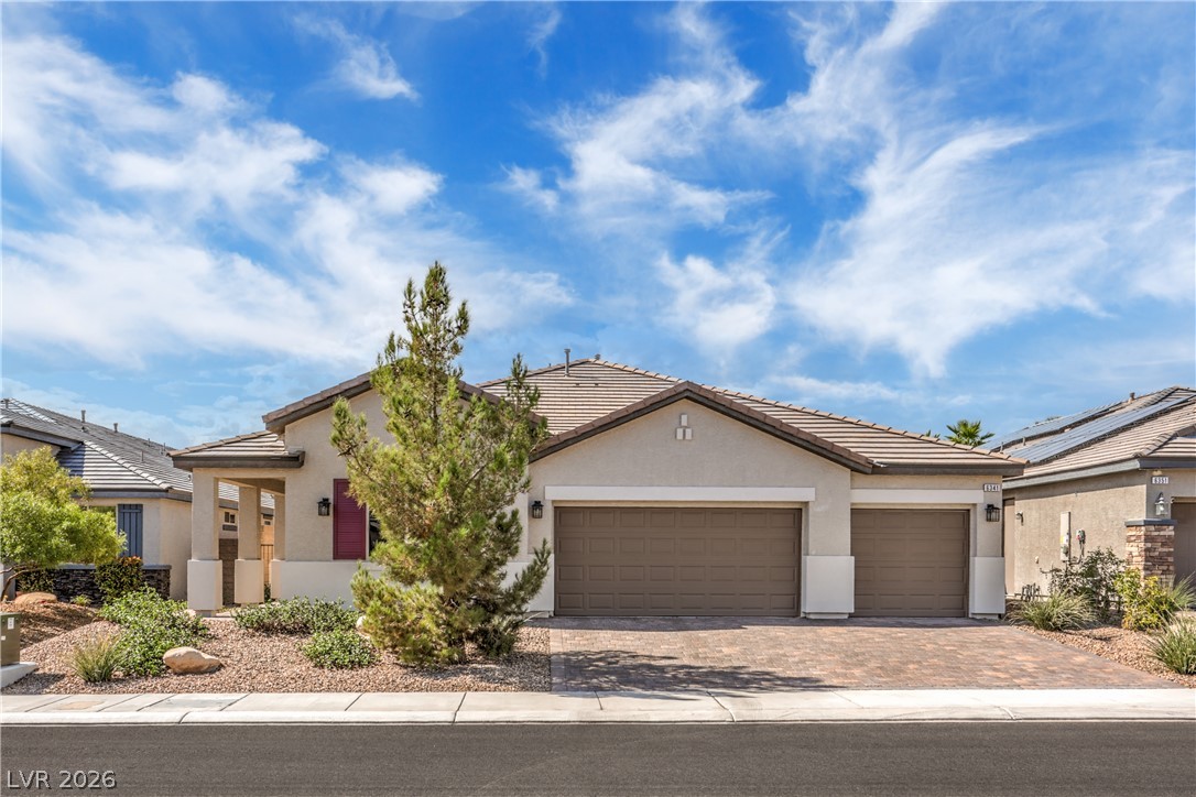 6341 Regina Ridge Street, Las Vegas