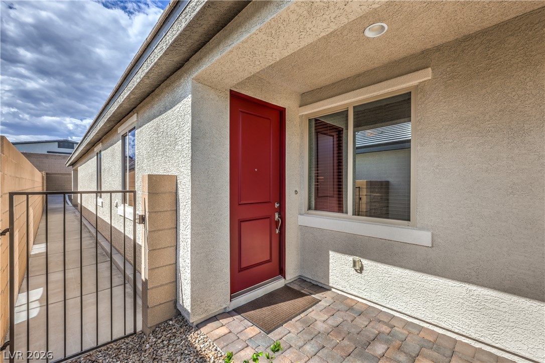Photo 4 of 6341 Regina Ridge Street