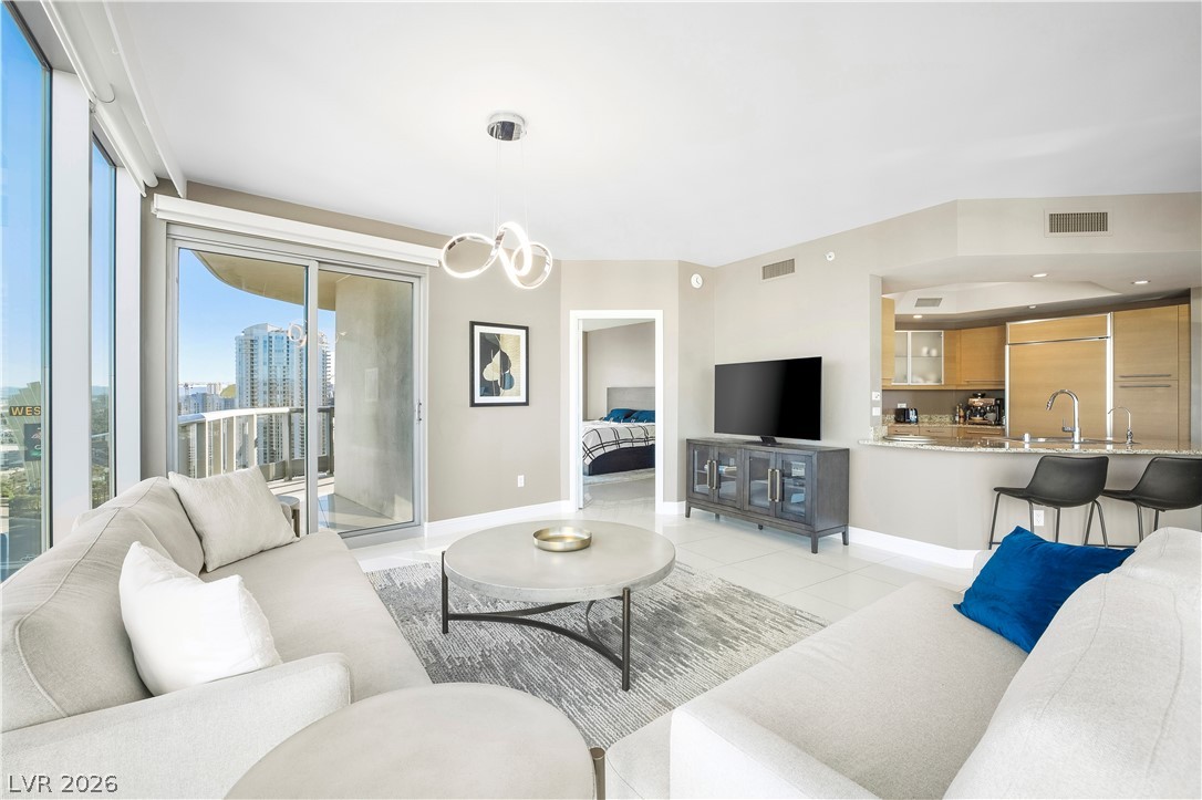 Photo 14 of 52, 222 Karen Avenue #2607