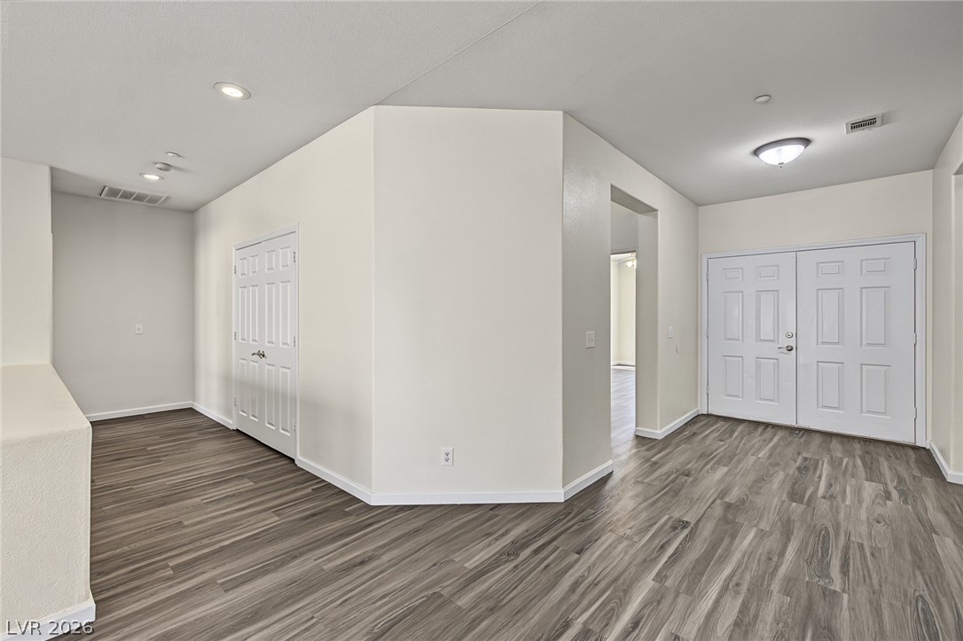 Photo 5 of 321 John Henry Drive