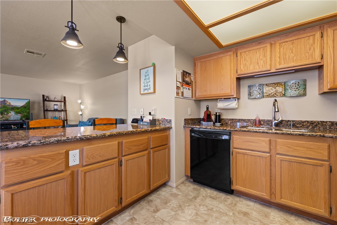 Photo 11 of 59, 797 Mesquite Springs Dr #102