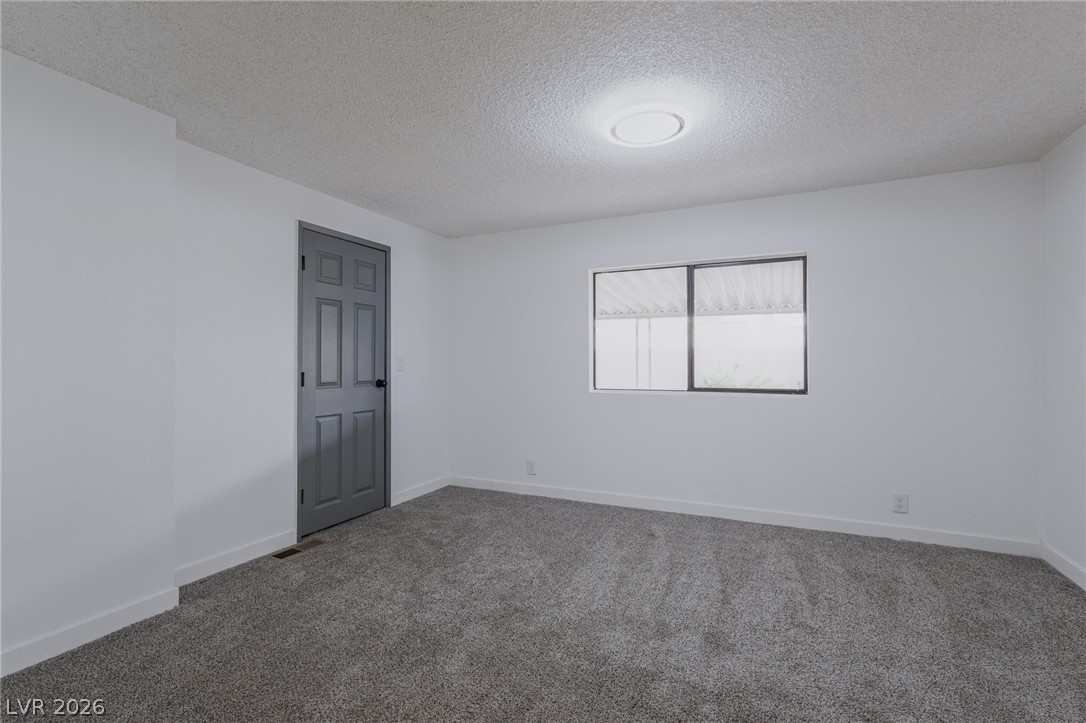 Photo 15 of 31, 3091 Chimayo Lane