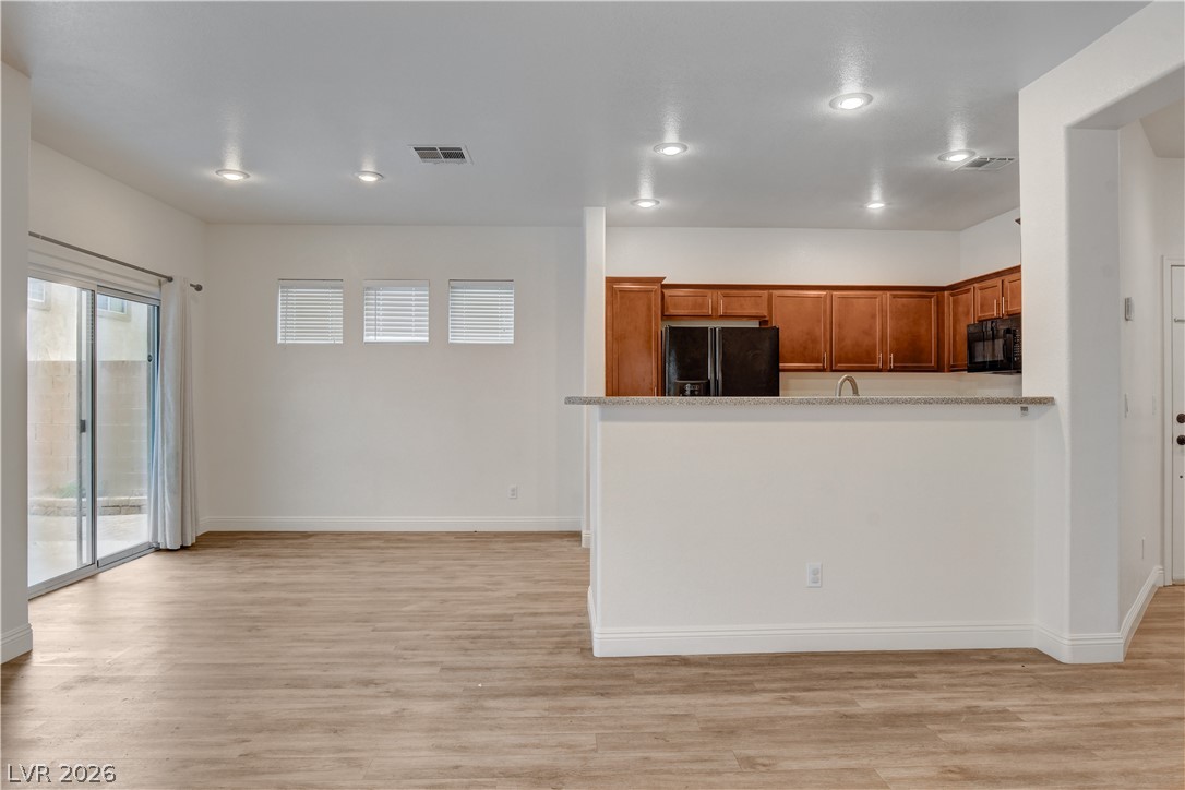 Photo 10 of 54, 931 APPALOOSA HILLS Avenue