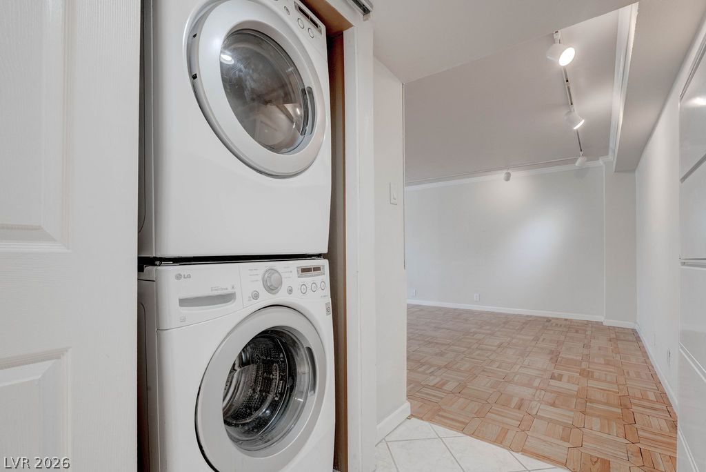 Photo 35 of 38, 3111 Bel Air Drive #3A
