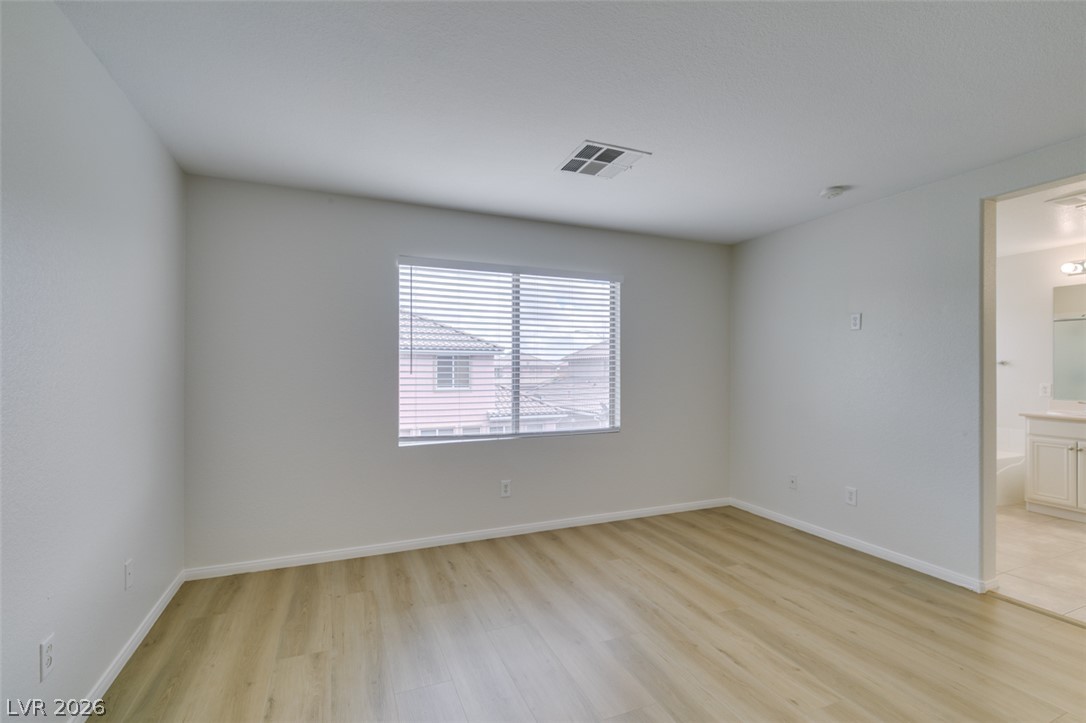 Photo 33 of 41, 5512 Grand Rapids Street