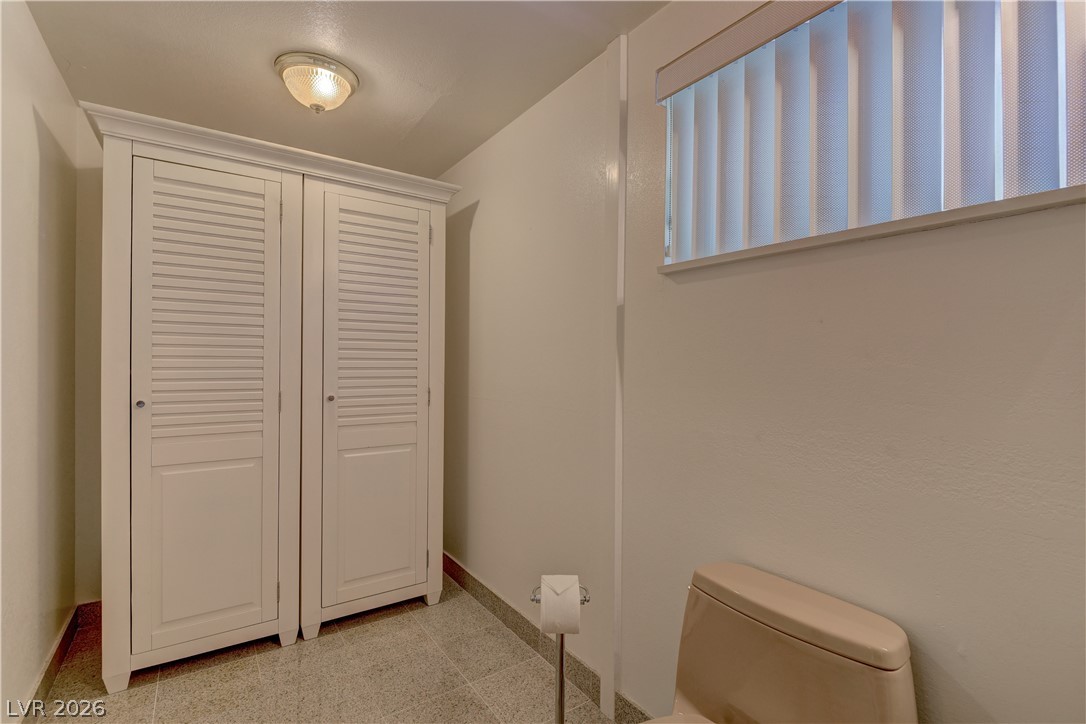 Photo 14 of 24, 7027 Westbrook Avenue