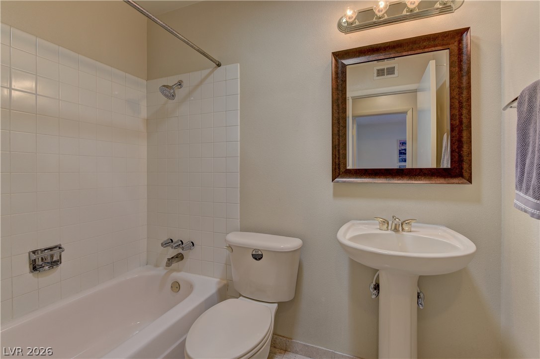 Photo 16 of 24, 7027 Westbrook Avenue