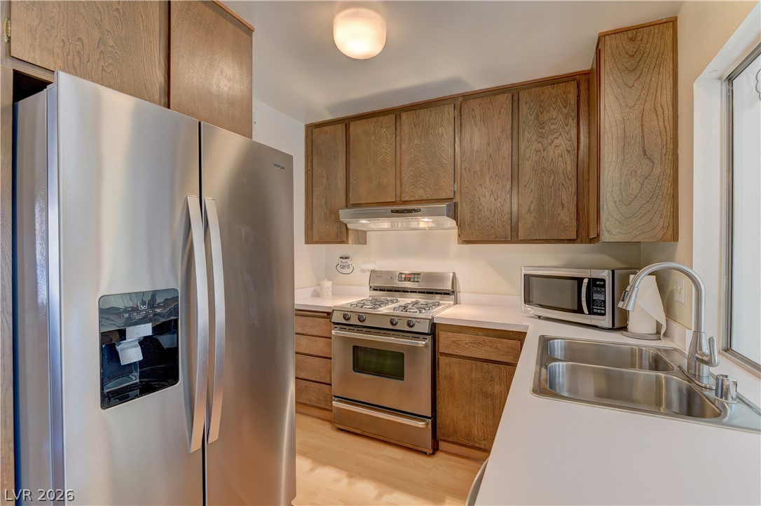 Photo 7 of 24, 7027 Westbrook Avenue