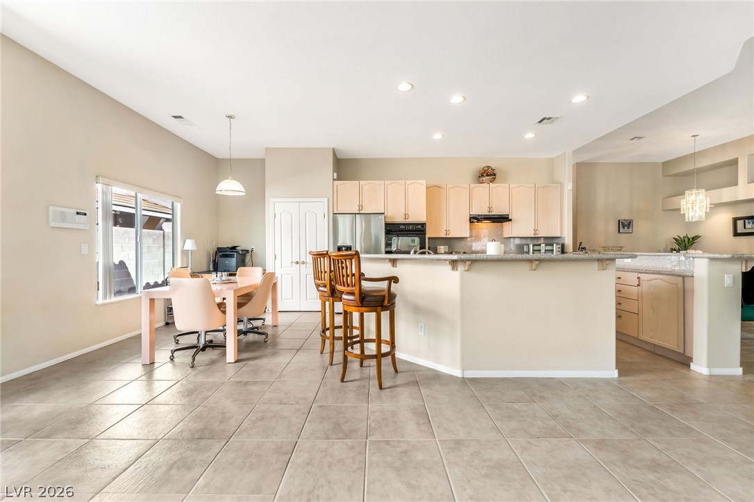 Photo 14 of 41, 5525 Chicory Falls Court