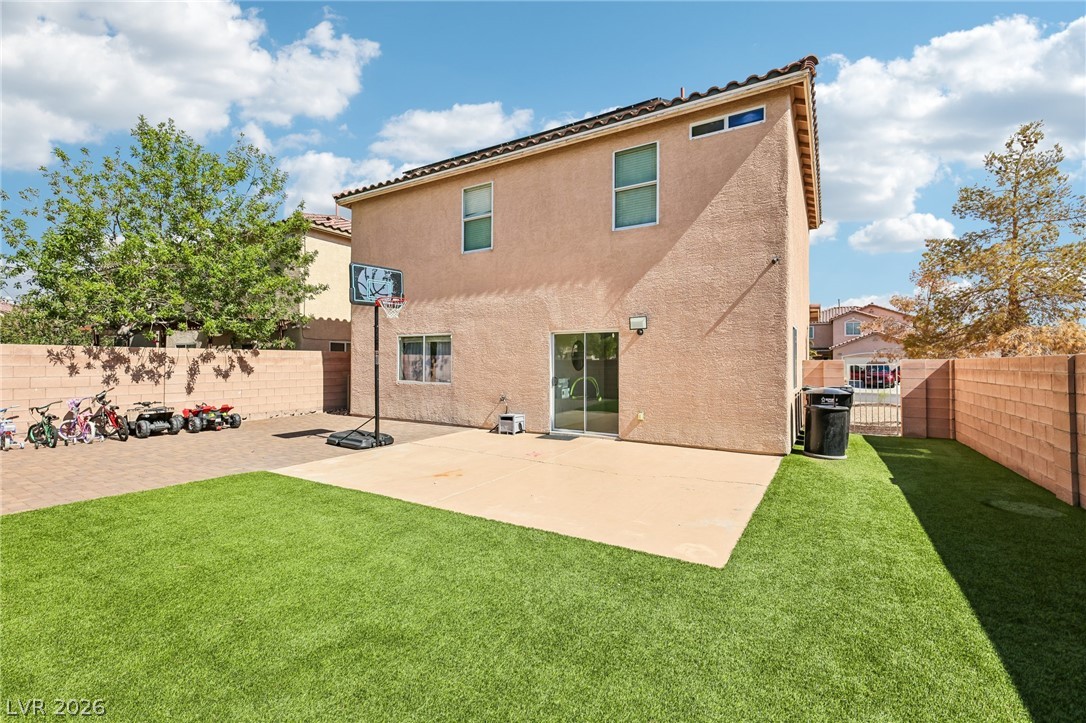 Photo 5 of 6509 Kenya Springs Street