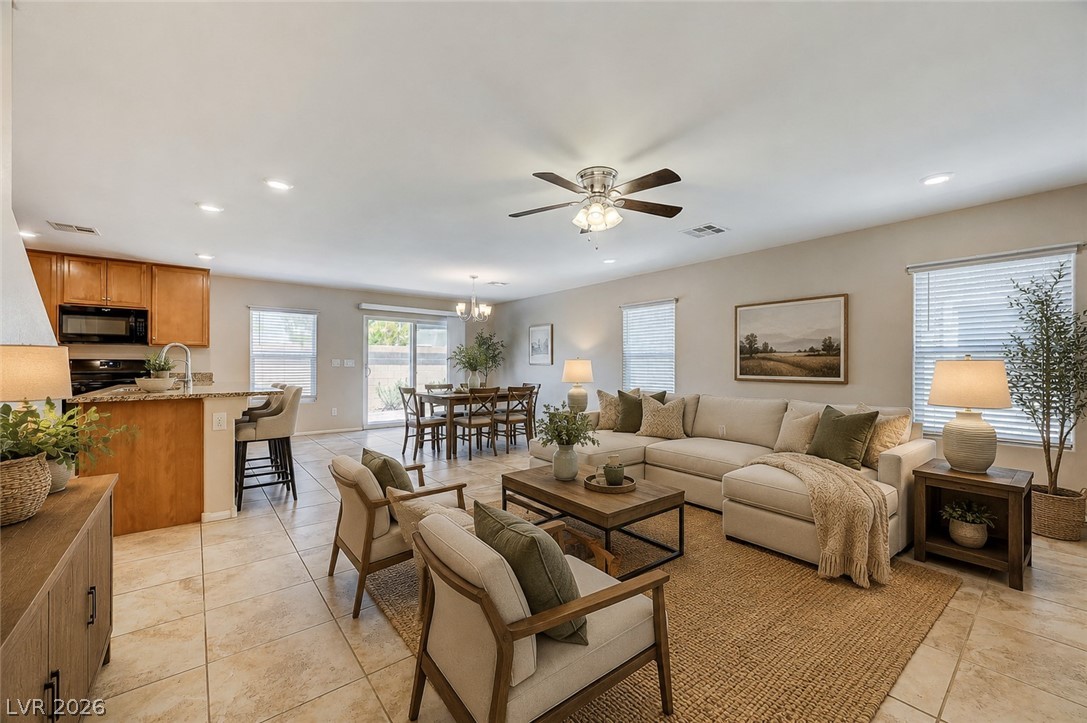 Photo 6 of 37, 9228 Harbin Avenue