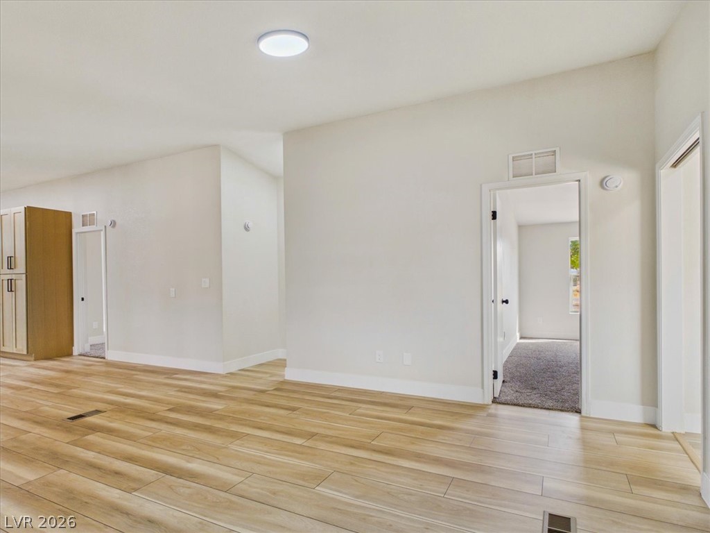 Photo 74 of 97, 2350 W Adkisson Street
