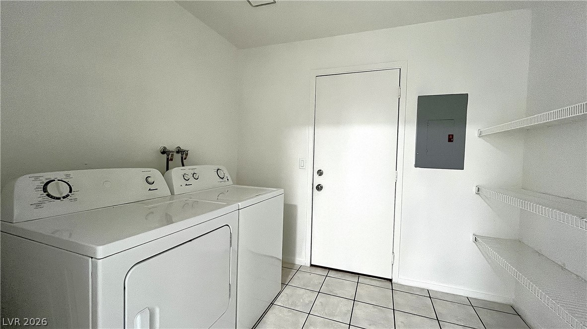 Photo 8 of 19, 6750 Del Rey Avenue #123