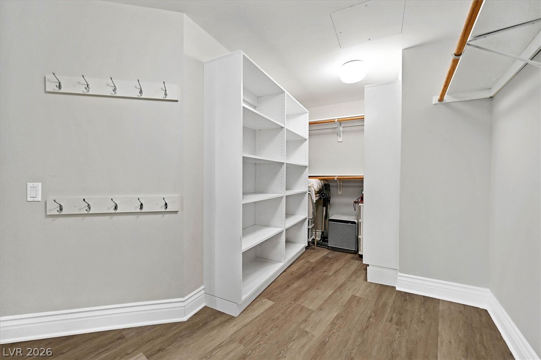 Photo 38 of 39, 322 Karen Avenue #1508
