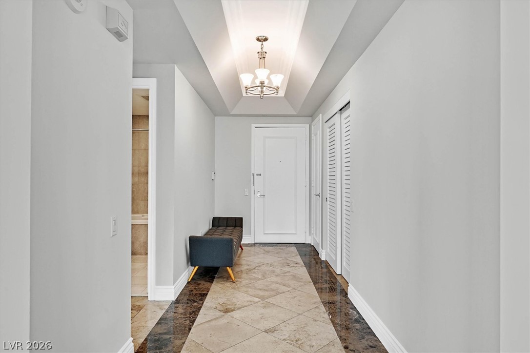 Photo 10 of 39, 322 Karen Avenue #1508