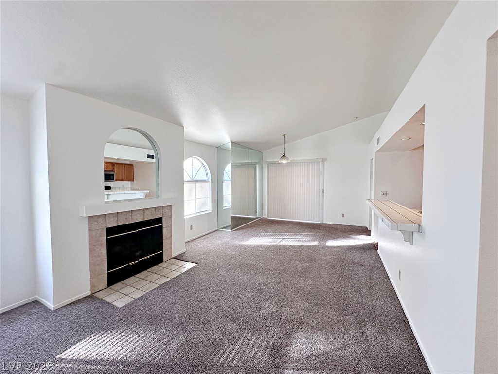 Photo 6 of 25, 7570 W Flamingo Road #215