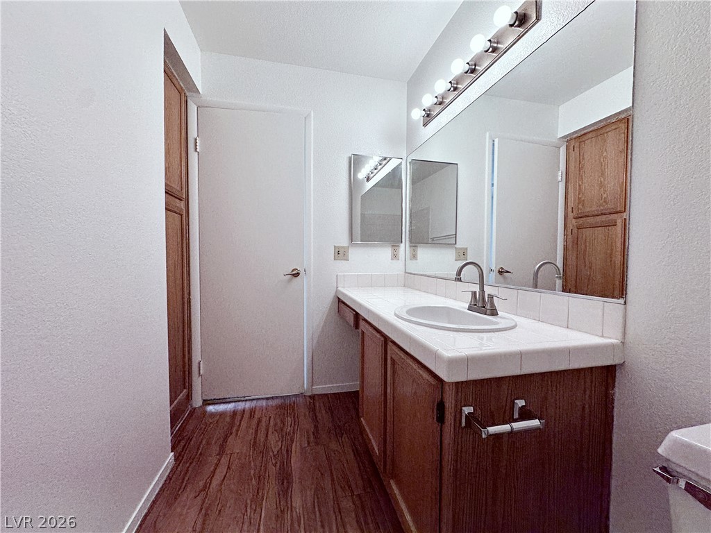 Photo 19 of 25, 7570 W Flamingo Road #215