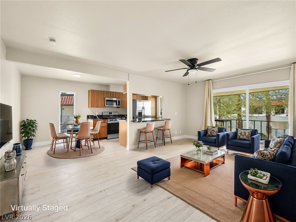 Photo 2 of 1405 Vegas Valley Drive #226