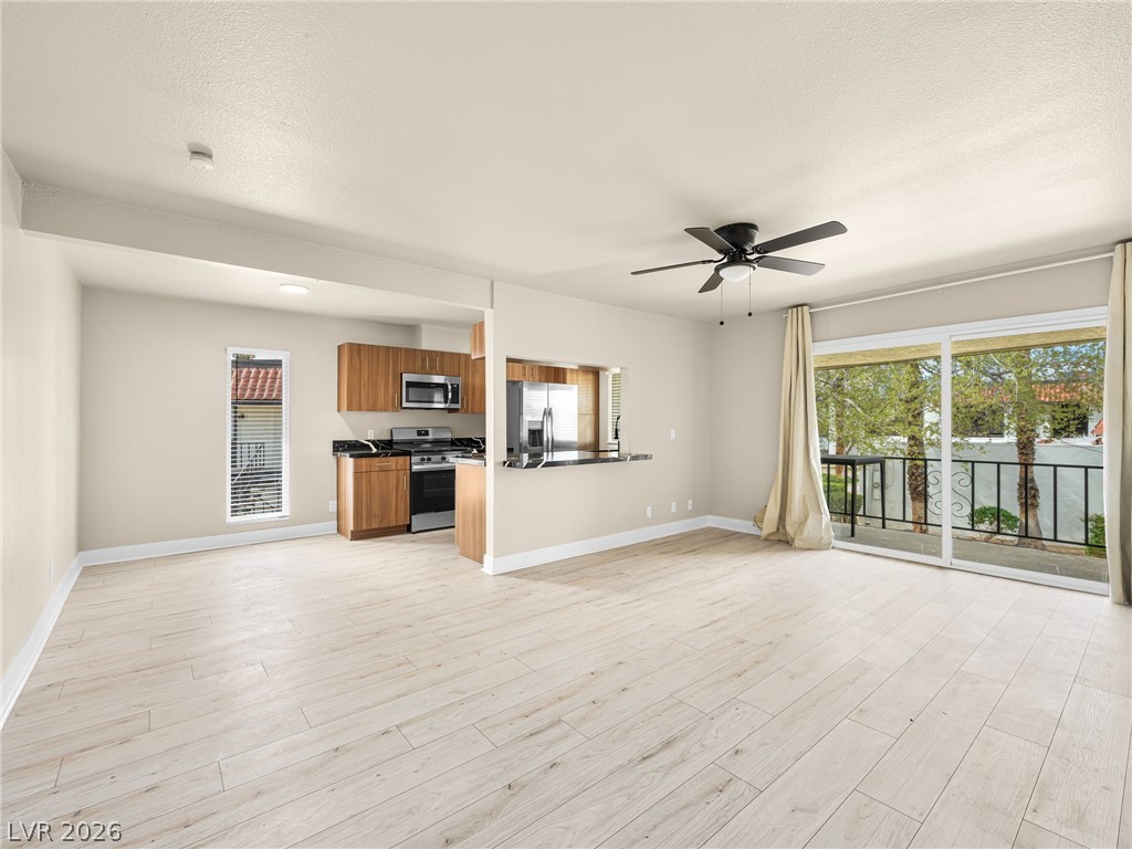 Photo 3 of 1405 Vegas Valley Drive #226
