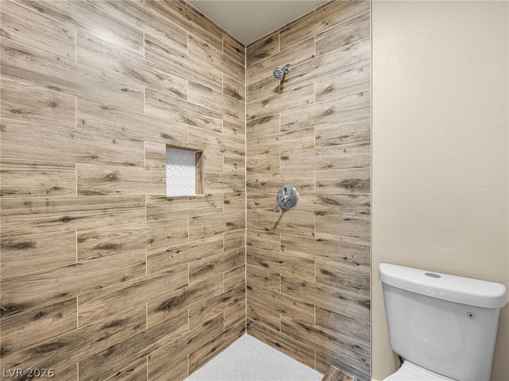 Photo 9 of 28, 1405 Vegas Valley Drive #226