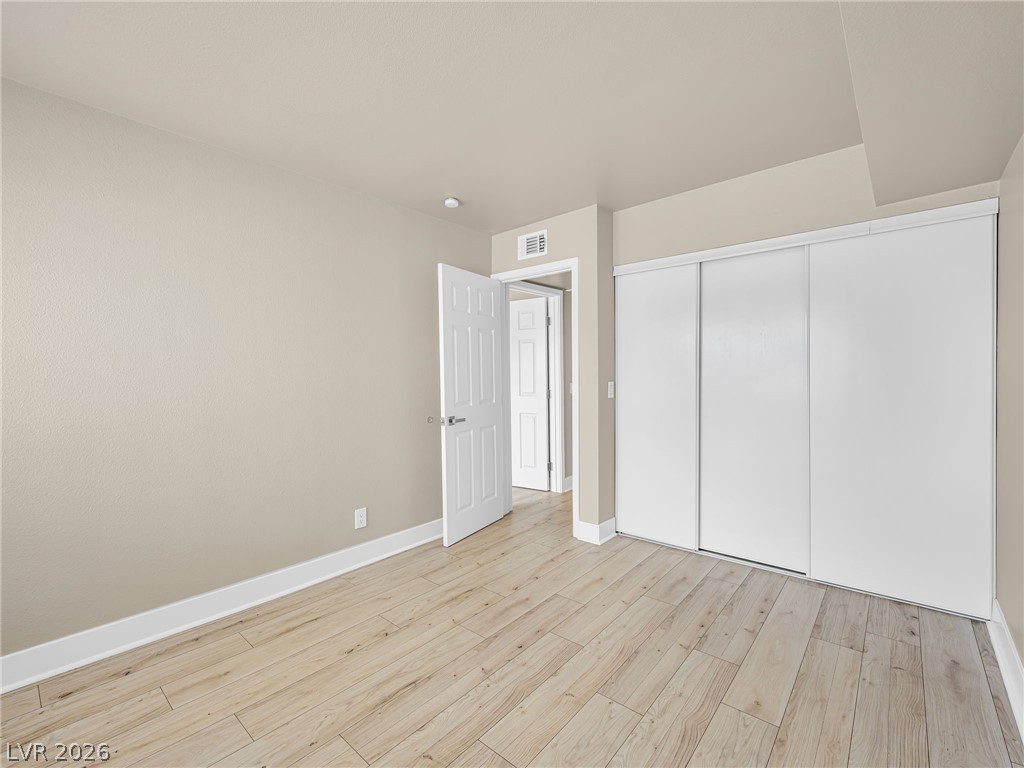Photo 16 of 28, 1405 Vegas Valley Drive #226