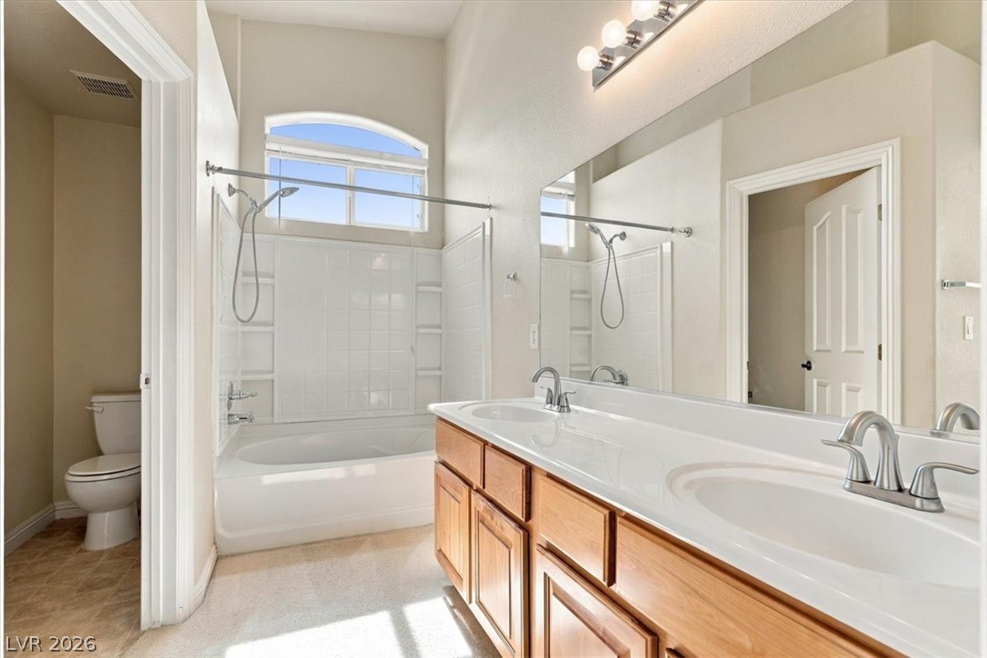 Photo 24 of 34, 8835 Traveling Breeze Avenue #103