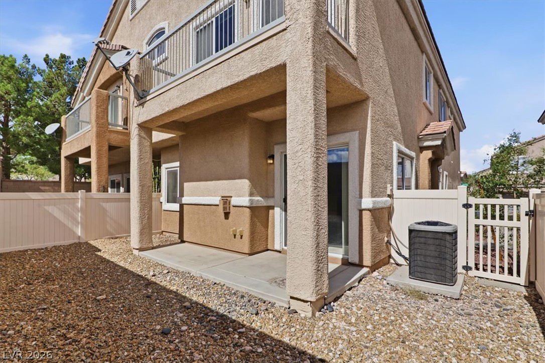 Photo 25 of 34, 8835 Traveling Breeze Avenue #103