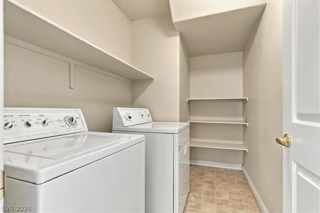 Photo 10 of 34, 8835 Traveling Breeze Avenue #103